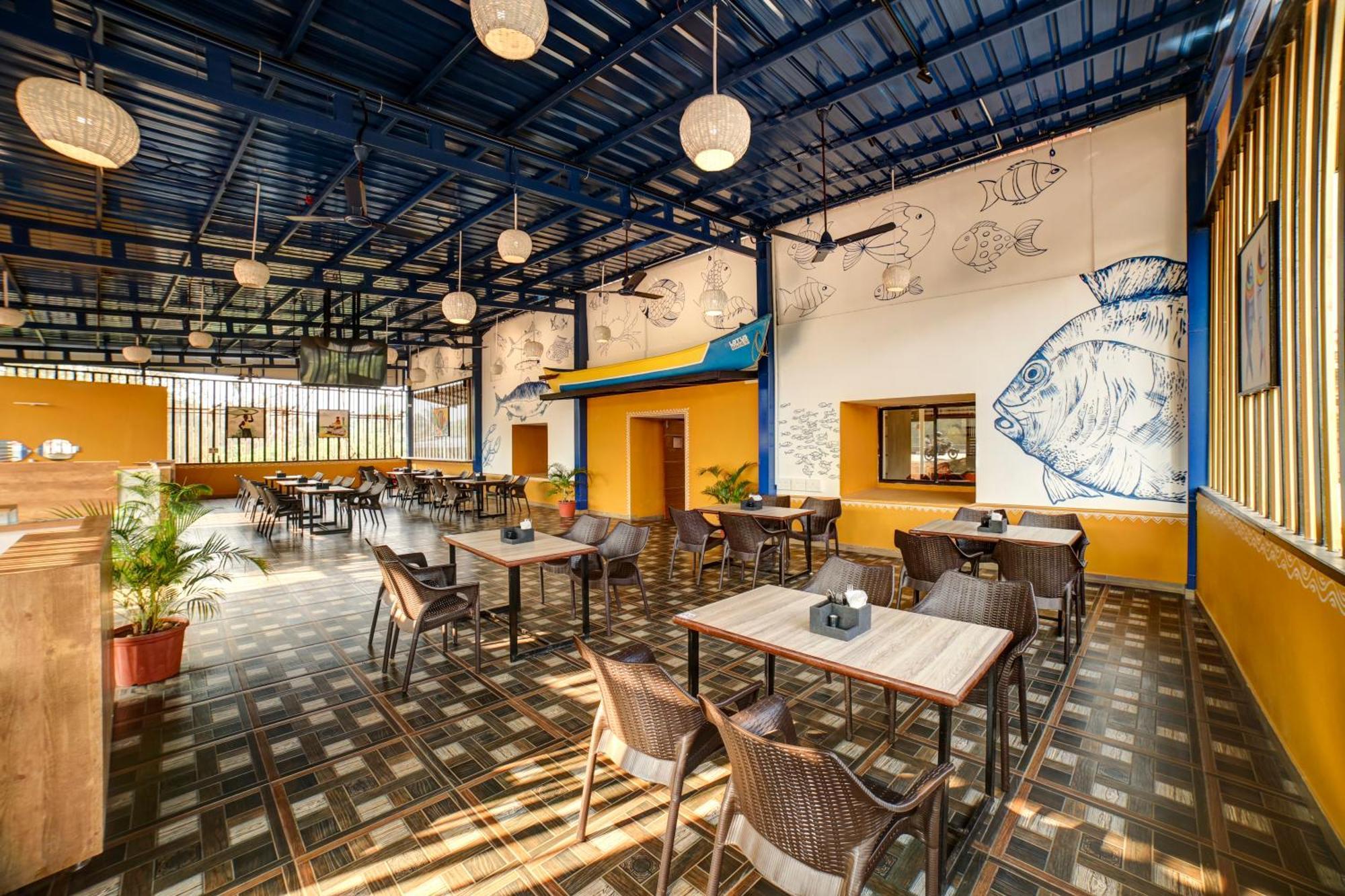 Sterling Karwar Hotel Exterior foto